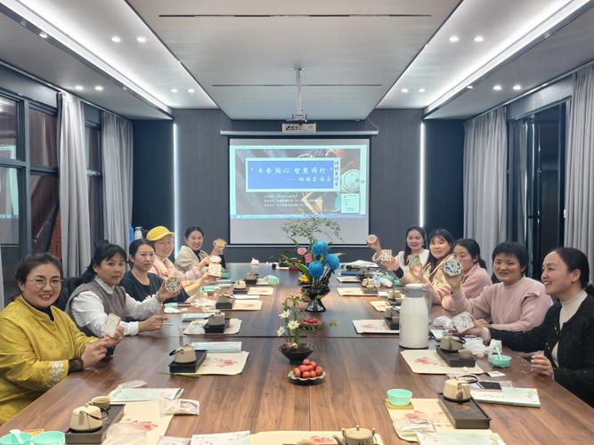 母婴反焦虑联盟妈妈线下聚会喝茶