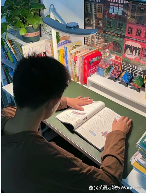 小学生快速翻书心不在焉实拍
