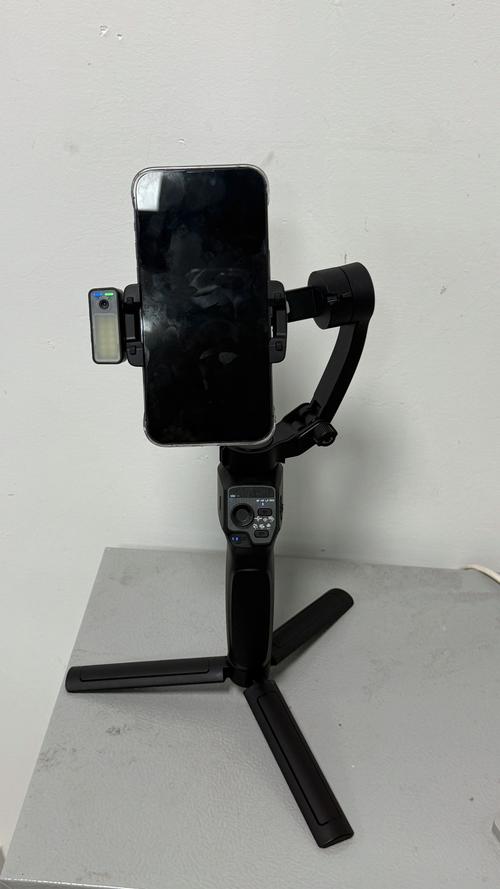 手机稳定器手持拍摄防抖效果实拍