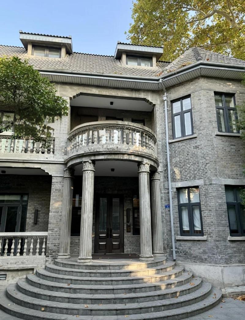 南京颐和路民国公馆区军产文物建筑外观