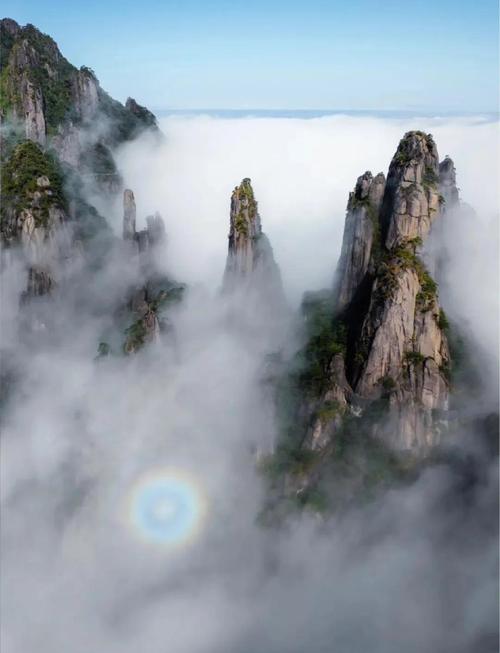 江西上饶三清山西海岸云海峰林