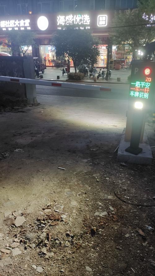 智慧安防技术研发：我盯着摄像头，摄像头也在盯着我，可它真的懂我嘛？