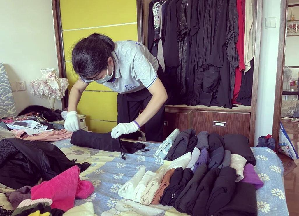 离职员工收拾个人物品