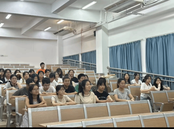 正念放松练习的安静冥想环境