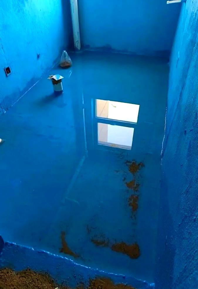 老房卫生间闭水试验蓄水实拍图