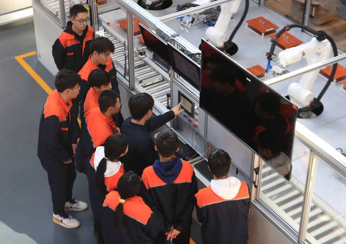 深圳科技园产学研联合实验室现场
