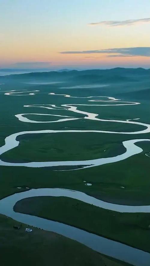 莫尔格勒河晨雾