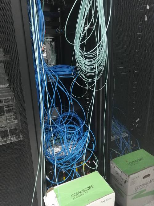 工业现场 EtherNet/IP 星型网络布线实景图