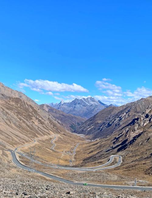 四姑娘山巴朗山云海公路