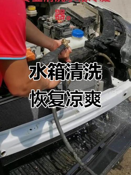 汽修厂汽车冷凝器肥皂水检漏现场
