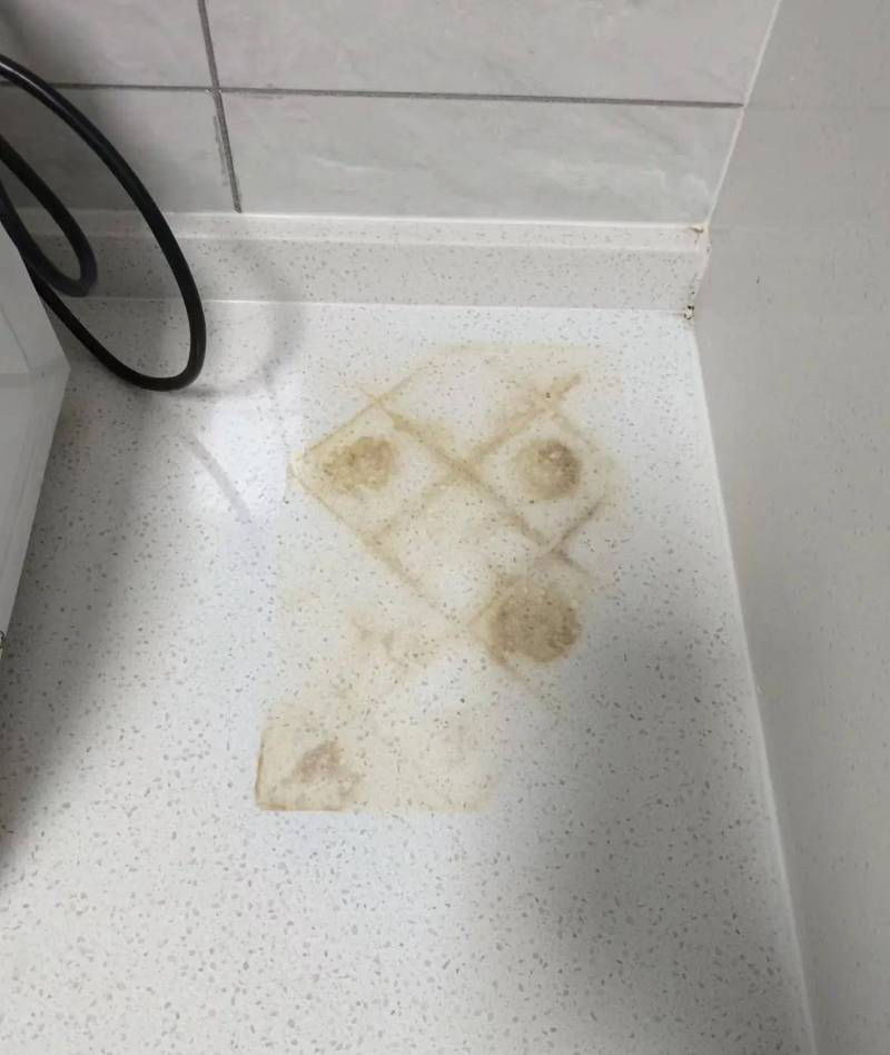 石英石台面酸腐蚀痕迹照片
