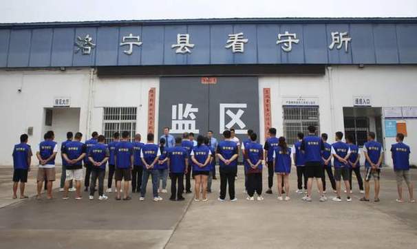 看守所监室内部结构平面示意图