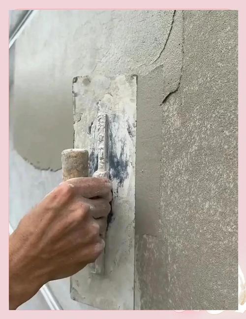 老墙皮铲除后涂刷界面剂步骤图
