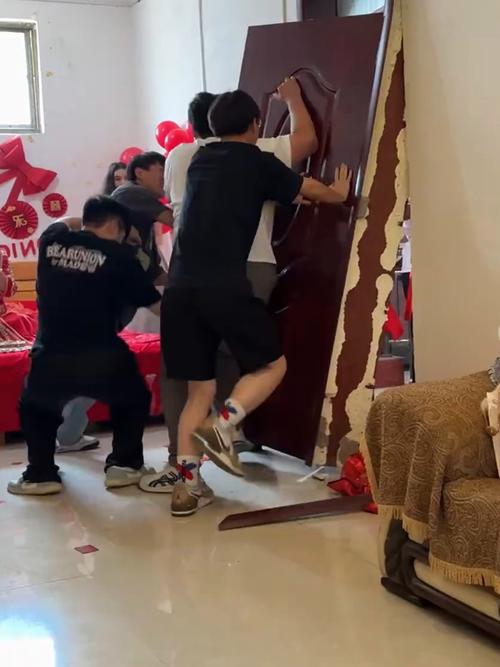 兄弟团:婚礼上最野的变量,没有之一-婚庆网