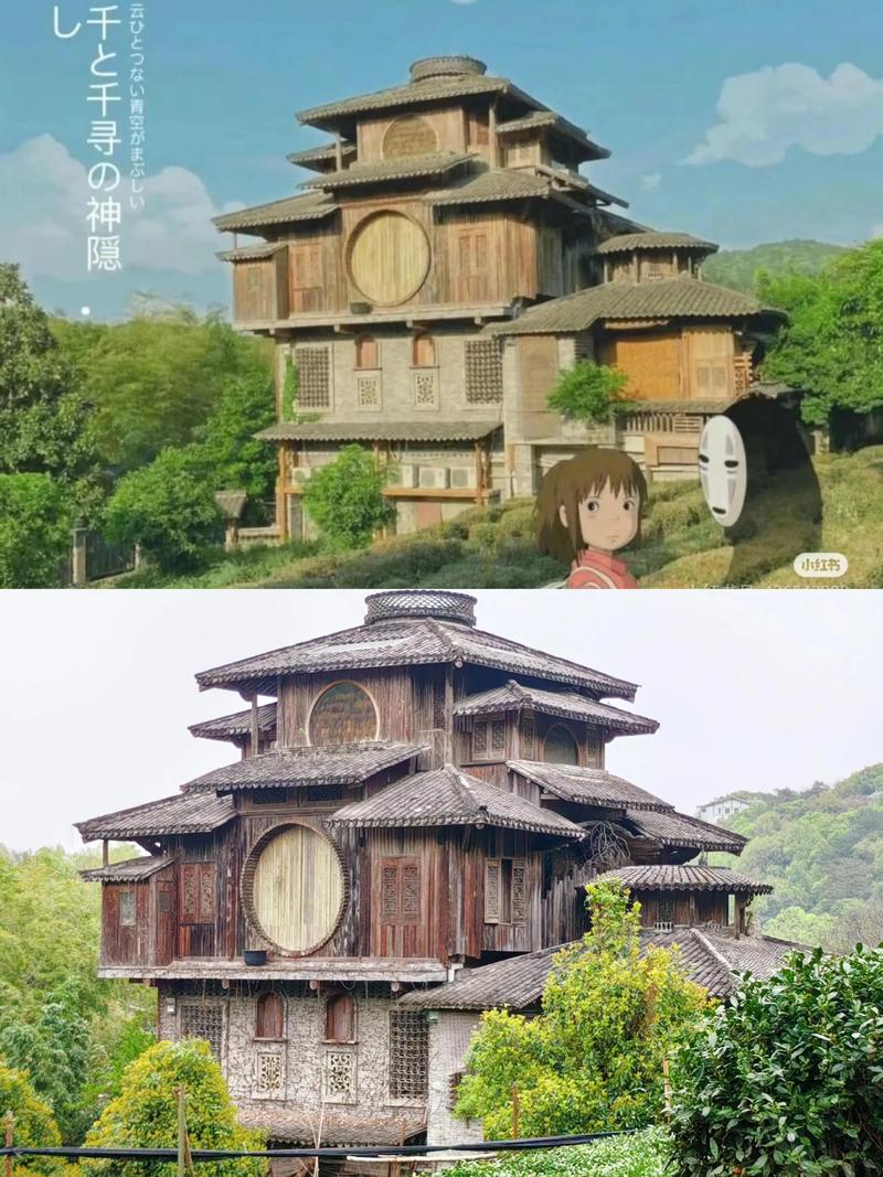 《千与千寻》中通往汤屋的花园长廊