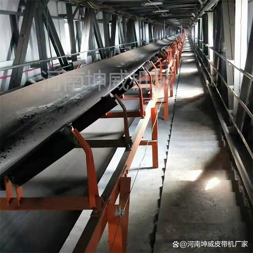 工厂车间工业皮带打滑现场实拍
