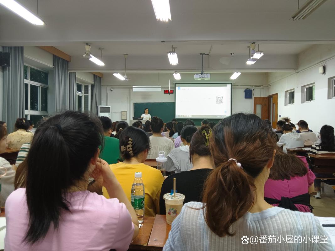 非全日制研究生周末班课堂实拍