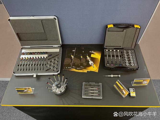 瑞士钟表匠手工组装机芯工作台