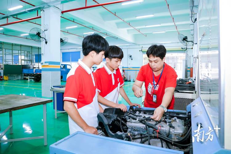 职业技能培养已经下沉到高中阶段了