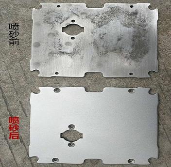 传统喷砂与激光清洗模具锈迹对比图