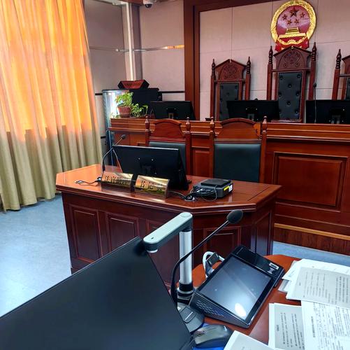 北京离婚案件财产分割证据梳理办公场景实拍