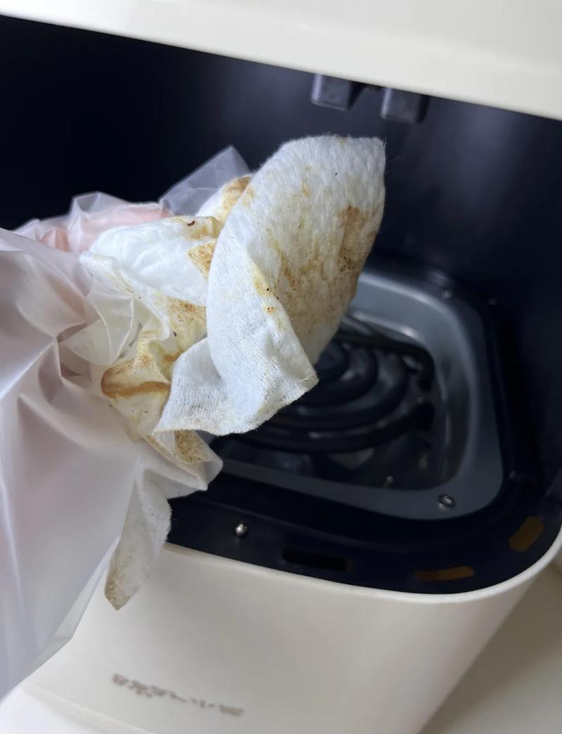 空气炸锅炸篮油垢清洗难题实拍