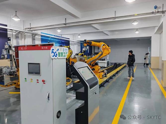 5G机器视觉工业质检工位实拍