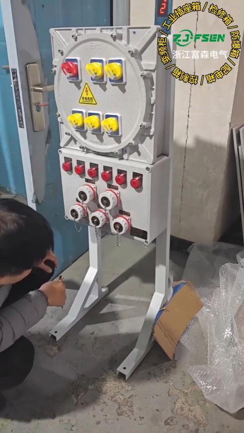 防爆工业插座木材加工车间安装实景图