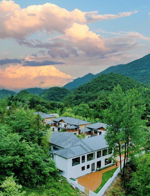 恩施深山民宿外景
