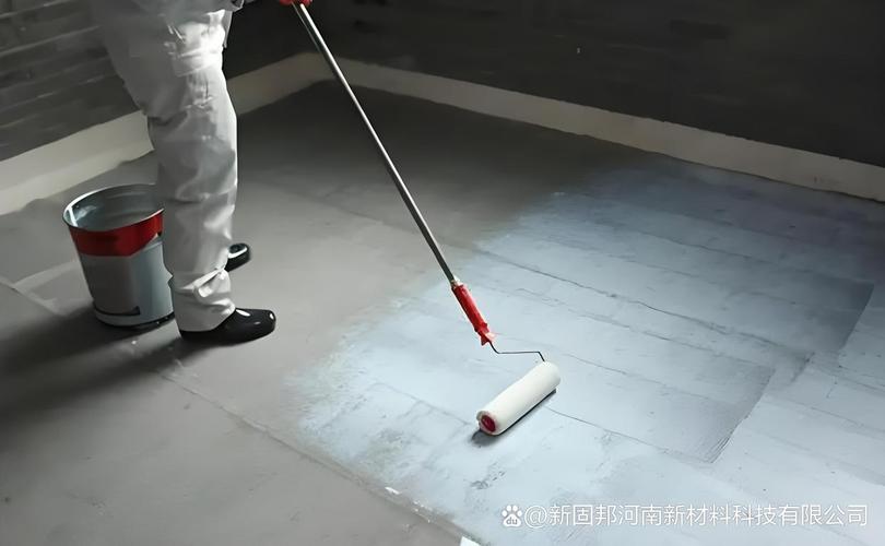 地面清洁后刷界面剂准备施工图