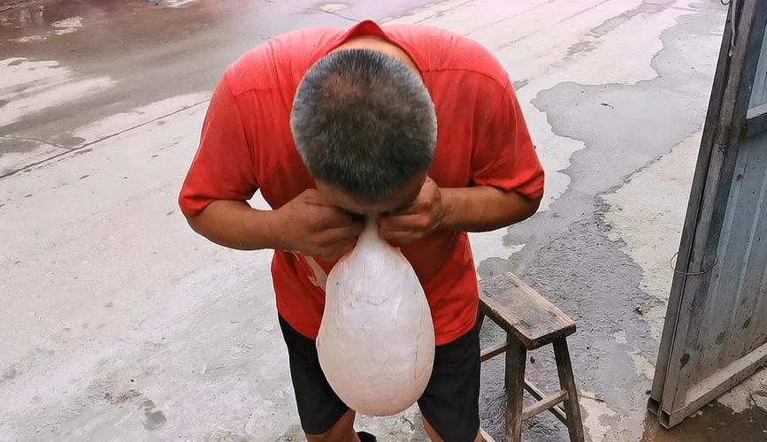 气球:轻盈之下,是捉摸不透的科学与疯狂-因为所以