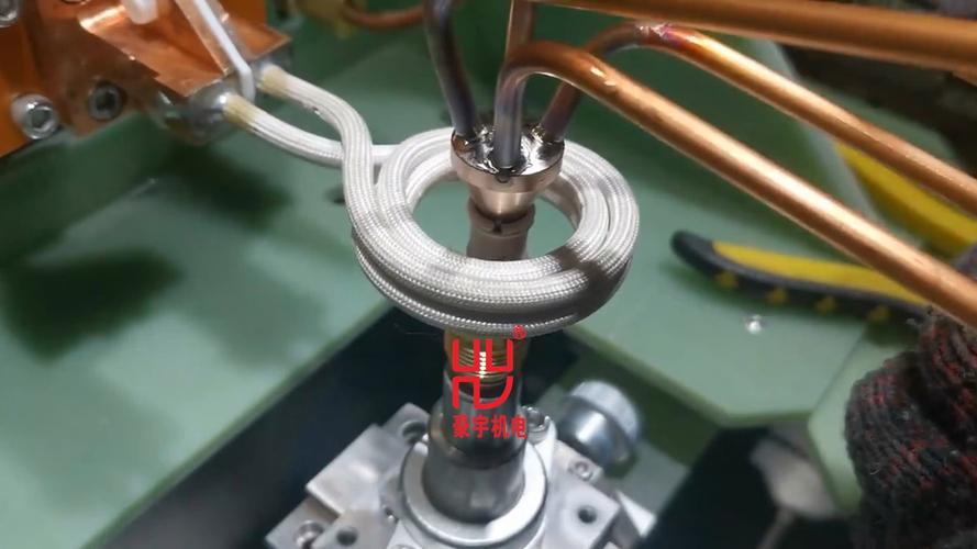 高频感应铜管焊机感应线圈定制不同规格实物图
