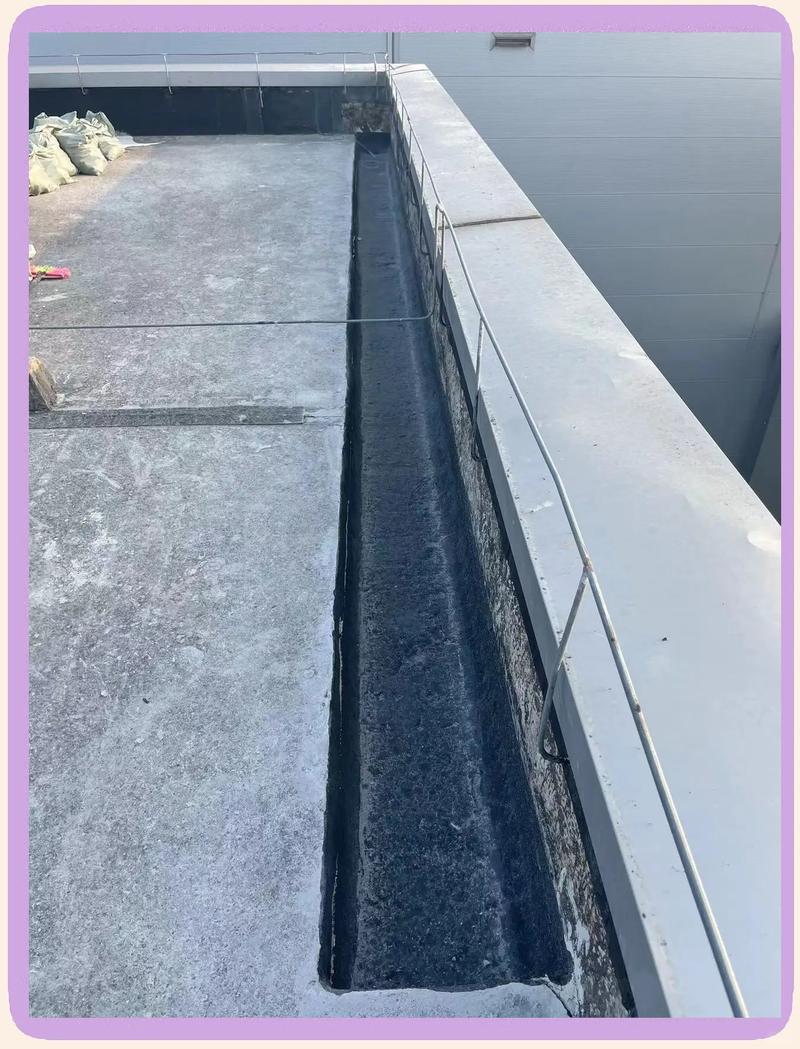 阳光房墙体与屋顶交接防水施工细节