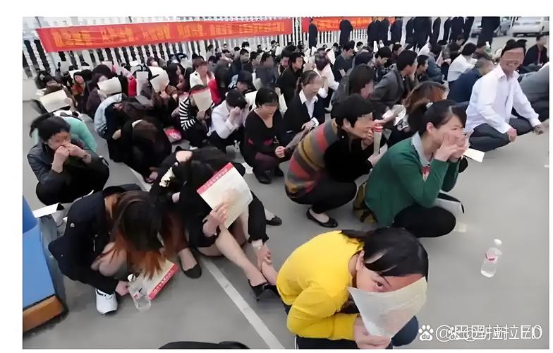 披着社区团购外衣的传销拉人头现场