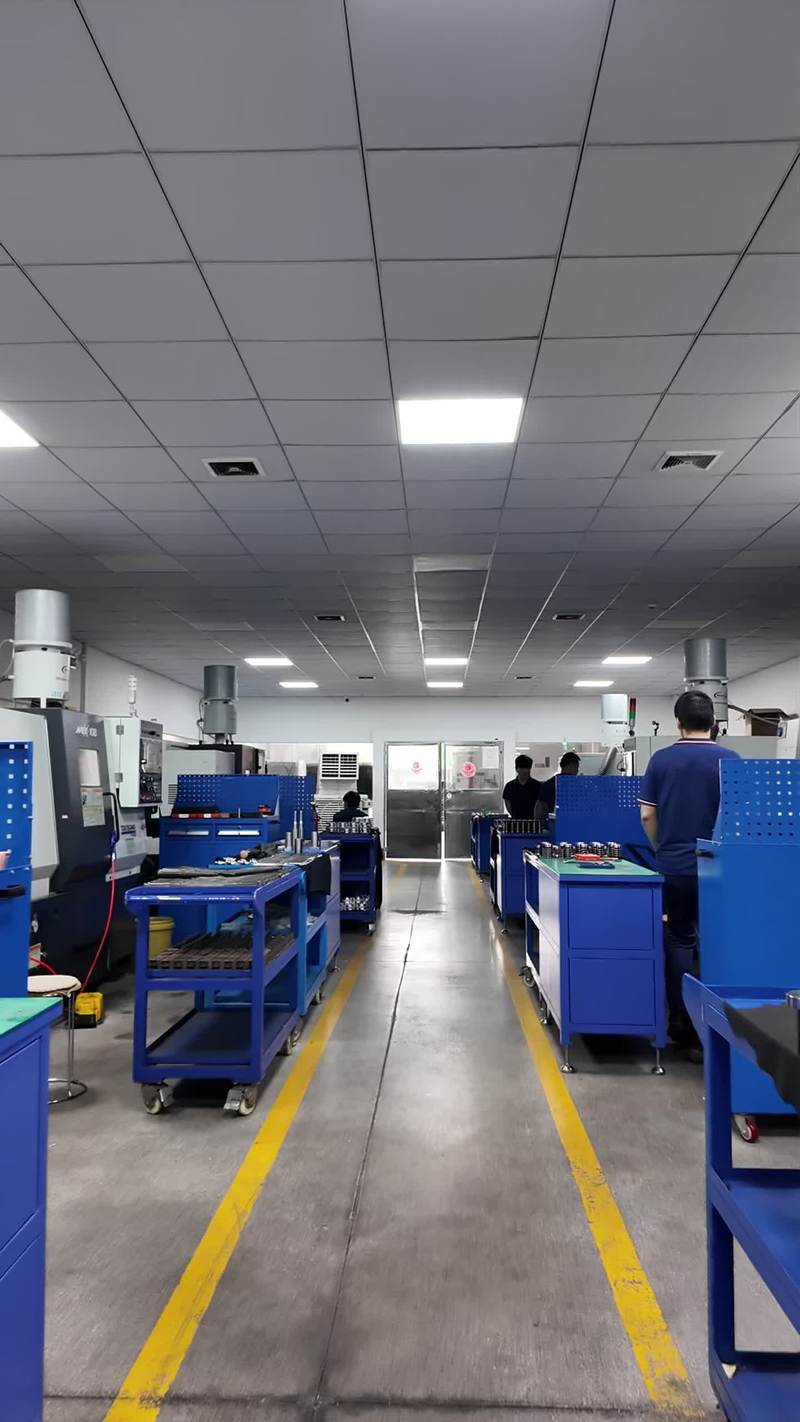 佛山模具厂产学研合作实验室现场