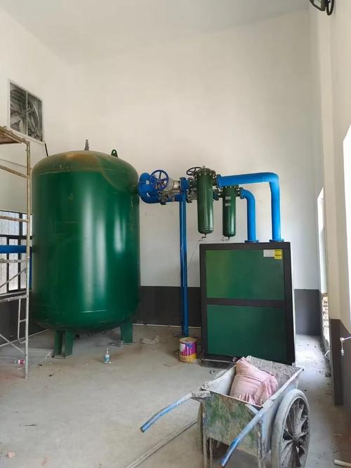 工业液体二氧化碳储罐气相取气口安装现场