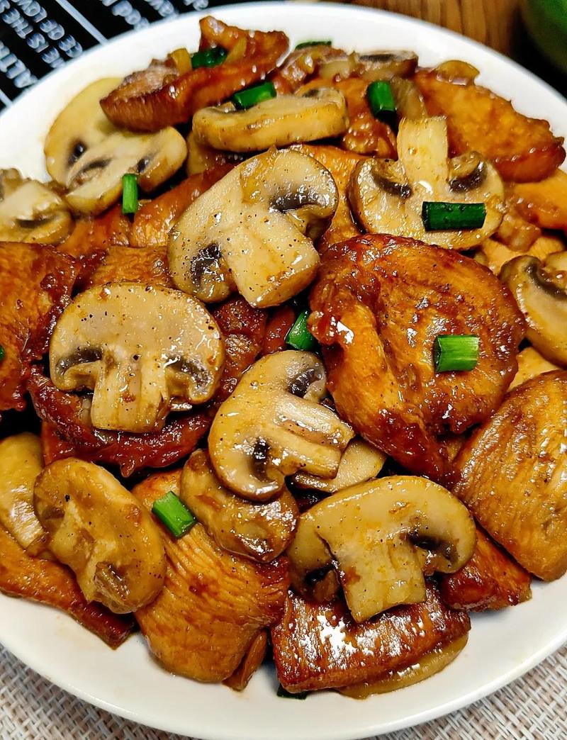 黑椒口蘑煎豆腐家常成品图