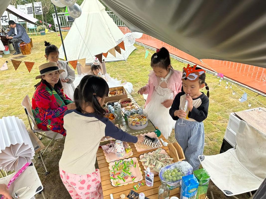 超级宝贝社区工业家庭亲子线下野餐活动照片