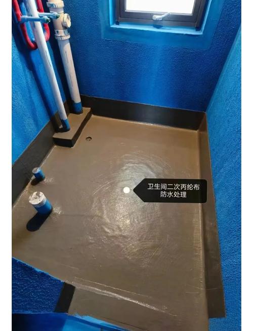 冷色调装修卫生间墙面防水施工实拍