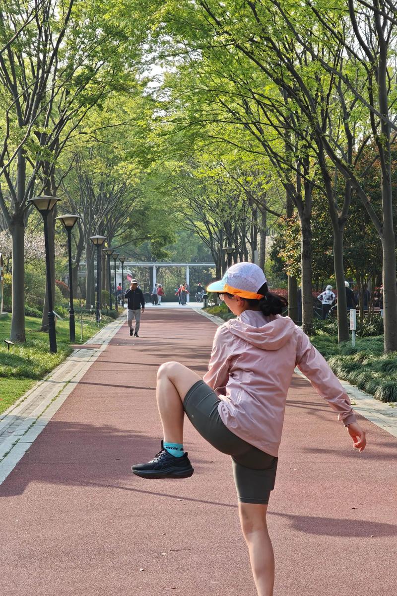 用逛园子替代一次枯燥的健身
