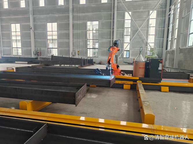 钢结构H型钢自动焊接机器人工作站试焊焊缝成品检测