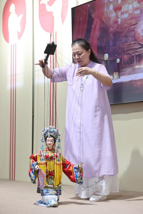 泉州提线木偶传统老线规操作示意图