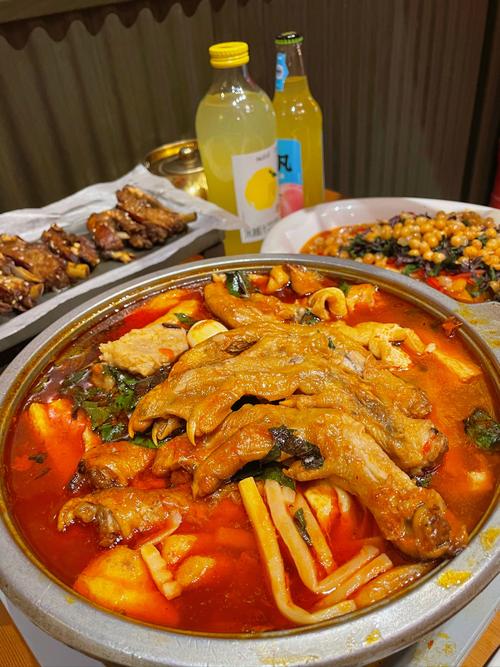柳州鸭脚和酸嘢
