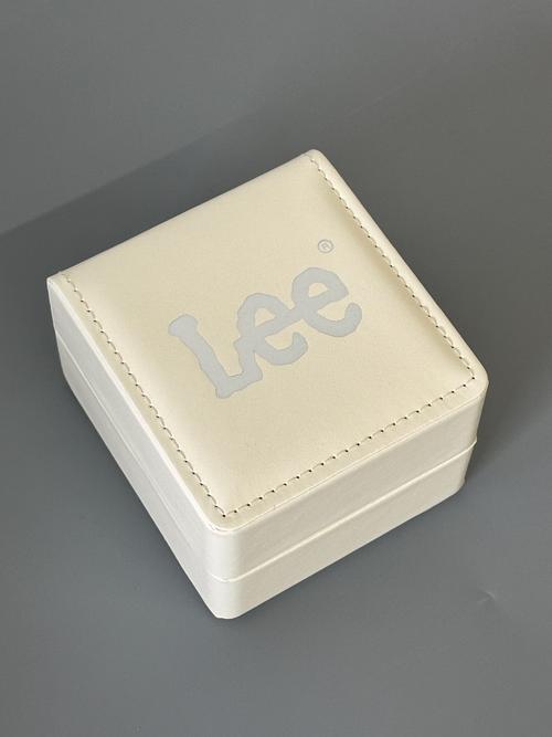 白牌升级后带烫印品牌logo收纳盒实拍