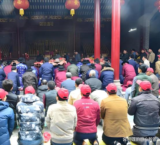 四、家族祭祖：跪下去，才懂什么叫根