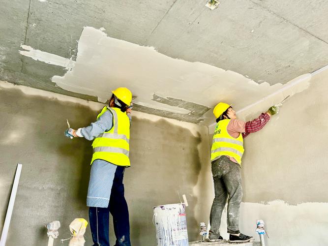 家装乳胶漆湿碰湿工艺现场施工实拍