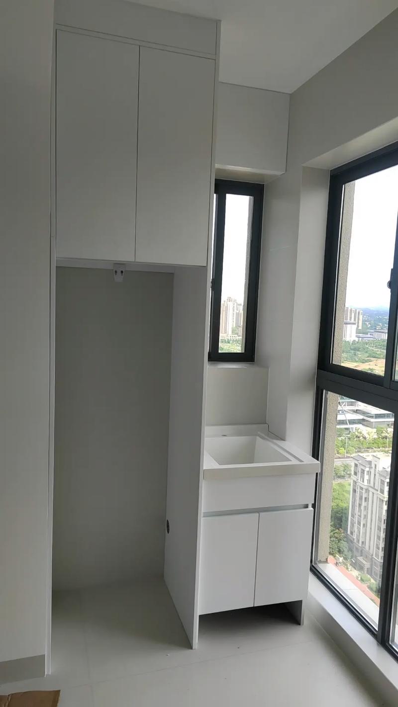 定制阳台洗衣柜安装验收现场实拍