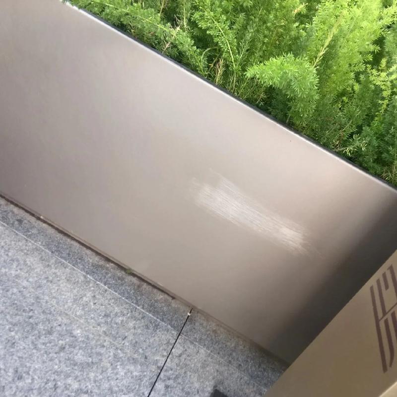 防火板台面划痕修复前后对比图