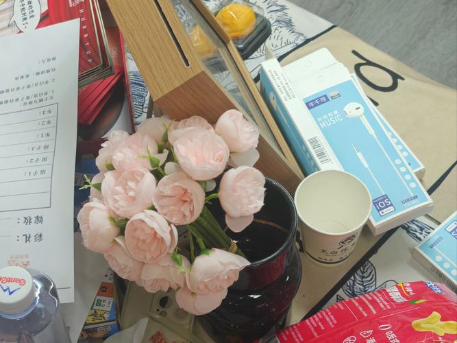 家庭书桌菊花茶染花旧教师记事本实拍