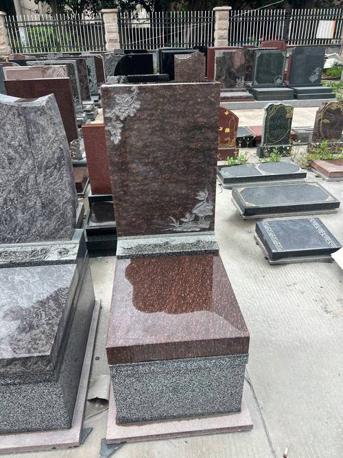 石材雕刻机雕刻青石墓碑样品特写